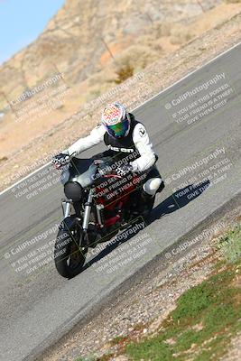 media/Feb-05-2023-Classic Track Day (Sun) [[c35aca4a42]]/Group 2/session 3 turn 13/